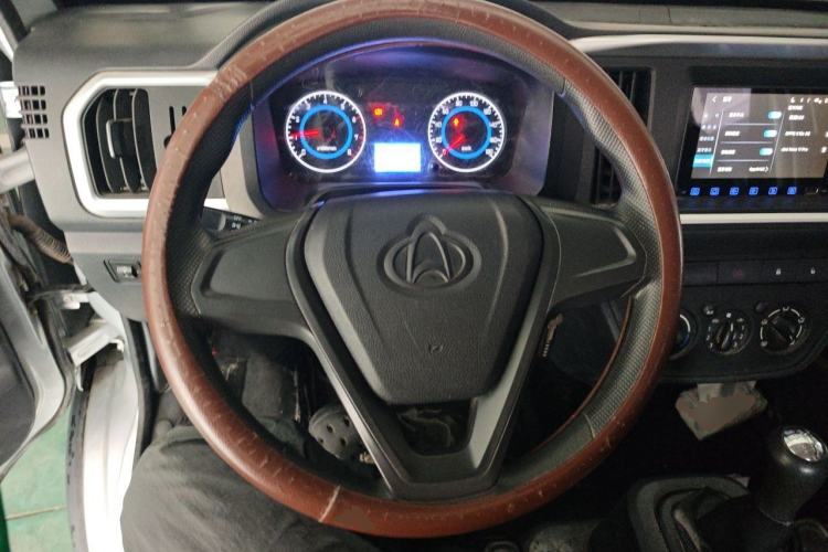 Used CHANGAN KAICHENG Shenqi T30 2021 1.6L Luxury Model Double Cab 3.01-meter Standard Vehicle DAM16KR Steering Wheel