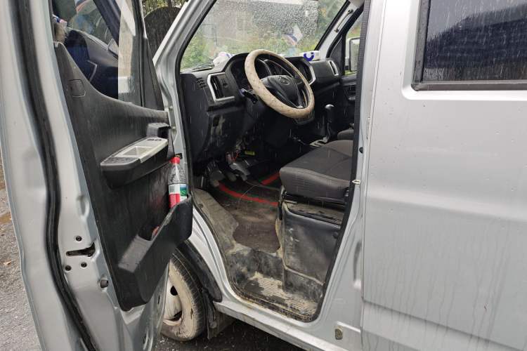 Used CHANGAN KAICHENG Shenqi T30 2021 1.6L Luxury Double-Cab 2.55m Steel-Plate Van DAM16KR Driver Seat