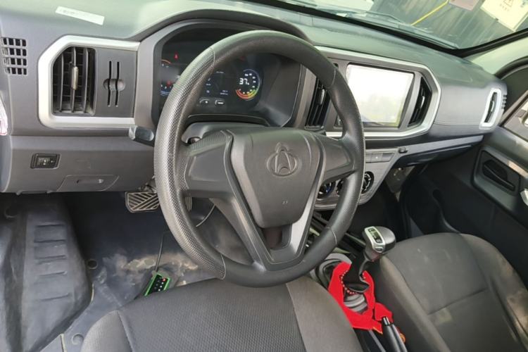 Used CHANGAN KAICHENG Shenqi T30EV 2023 Van Model Luxury Version Steel-Plate Body Center Console