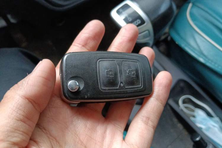 Used CHANGAN KAICHENG Shenqi T30EV 2023 Cargo Truck Comfort Model Vehicle Key