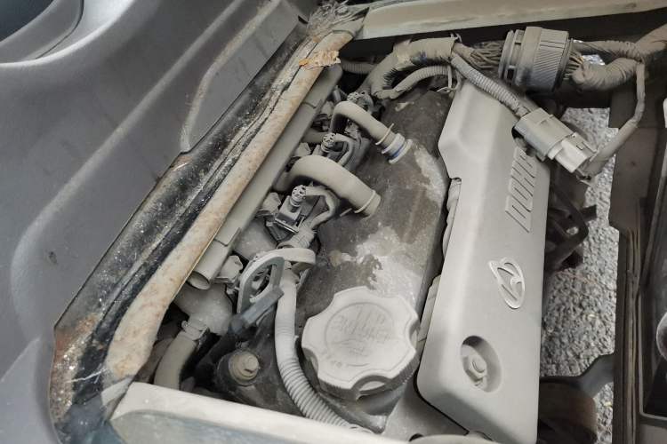 Used CHANGAN KAICHENG Star 2 2009 1.0L-SC6399E Base Version Engine Bay Right