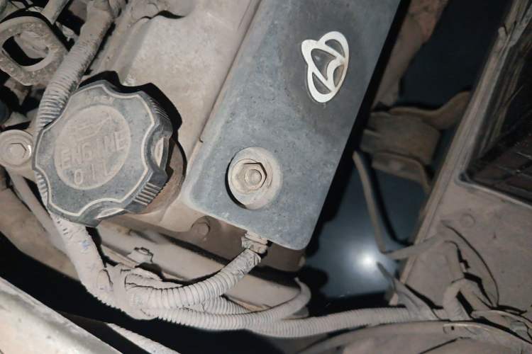 Used CHANGAN KAICHENG Star 2 2009 1.0L-SC6399E Base Version Engine Bay Right