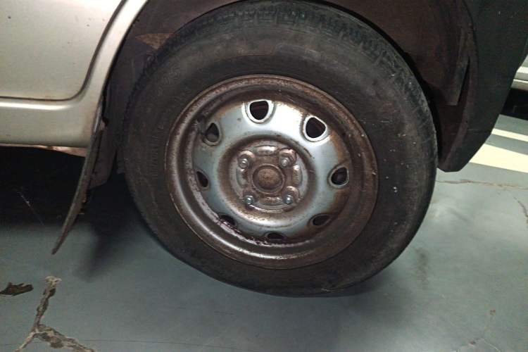 Used CHANGAN KAICHENG Star 2 2009 1.0L-SC6399E Base Version Right Front Wheel Hub