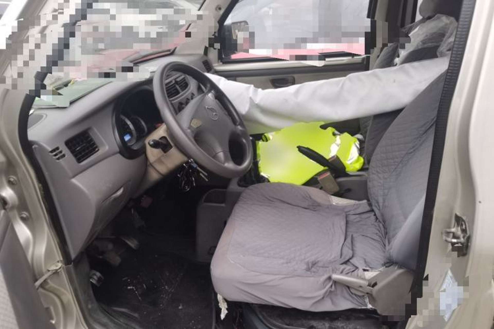 Used CHANGAN KAICHENG Star 2 2012 1.0L Base Version JL466Q9 Left Front Seat