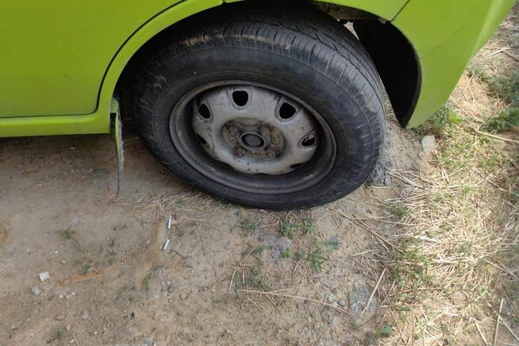 Used CHANGAN KAICHENG Star 2 2012 1.0L Base Version JL466Q9 Right Front Wheel Hub