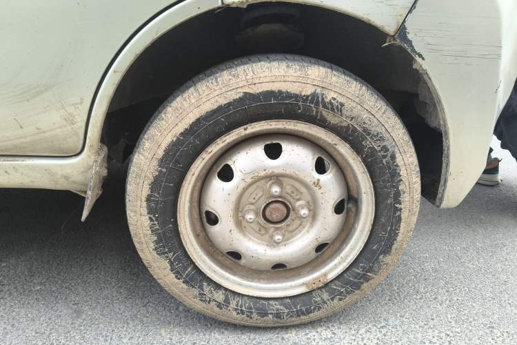 Used CHANGAN KAICHENG Star 2 2012 1.0L Base Version JL466Q9 Right Front Wheel Hub