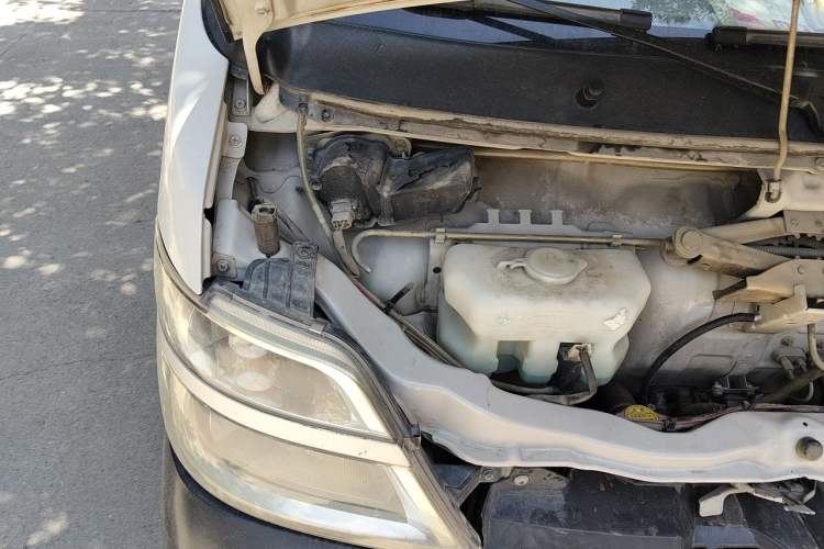 Used CHANGAN KAICHENG Star 2 2012 1.0L Value Edition JL465QH Engine Bay Right