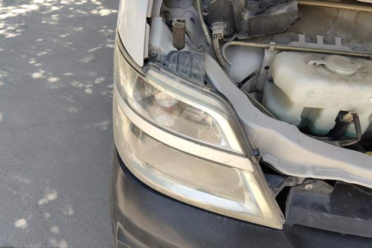 Used CHANGAN KAICHENG Star 2 2012 1.0L Value Edition JL465QH Right Front Headlight