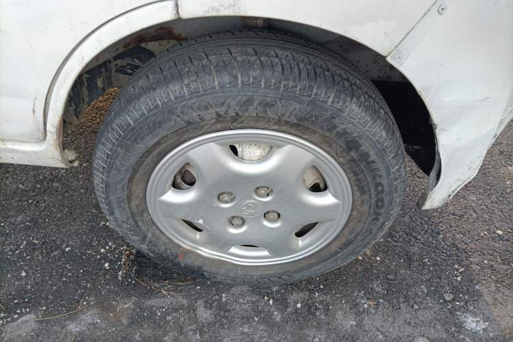 Used CHANGAN KAICHENG Star 2 2012 1.0L Base Version JL466Q9 Right Front Wheel Hub