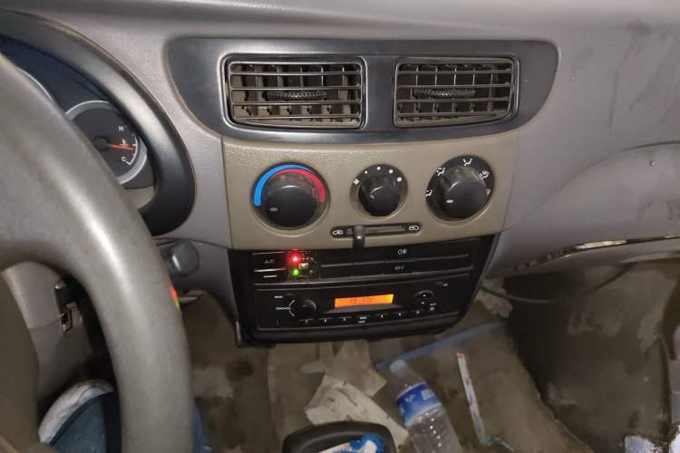 Used CHANGAN KAICHENG Star 2 2012 1.0L CNG Value Edition JL466QG Audio And AC Panel