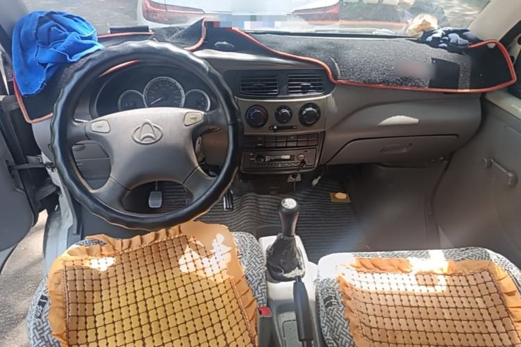 Used CHANGAN KAICHENG Star 2 2012 1.0L Value Edition JL465QH Center Console