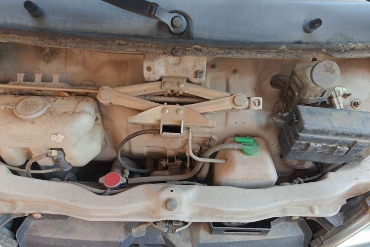 Used CHANGAN KAICHENG Star 2 2012 1.0L Value Edition JL465QH Engine Bay