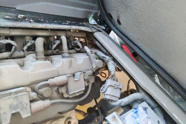 Used CHANGAN KAICHENG Star 2 2012 1.0L Base Version JL466Q9 Engine Bay Left