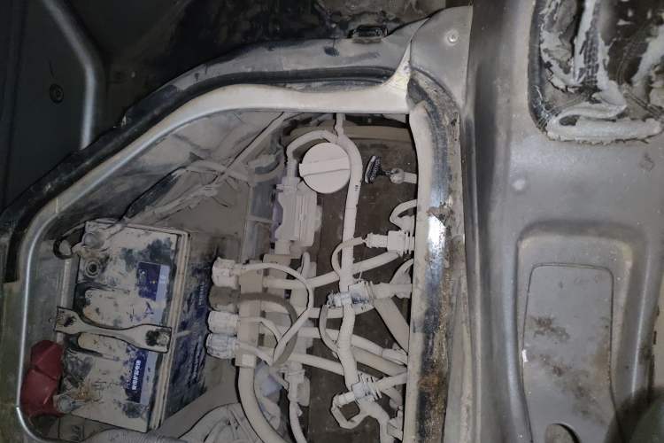 Used CHANGAN KAICHENG Star 2 2012 1.0L CNG Value Edition JL466QG Engine Bay Left