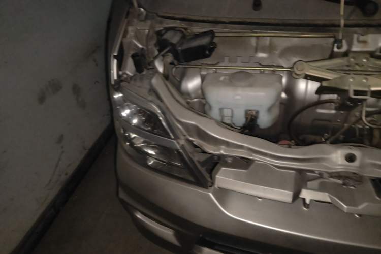 Used CHANGAN KAICHENG Star 2 2012 1.0L Base Version JL466Q9 Engine Bay Right