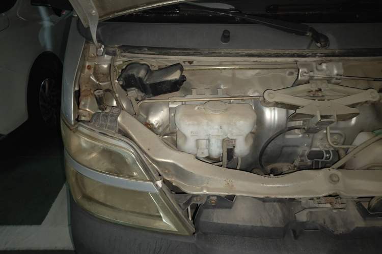 Used CHANGAN KAICHENG Star 2 2012 1.0L Base Version JL466Q9 Engine Bay Right