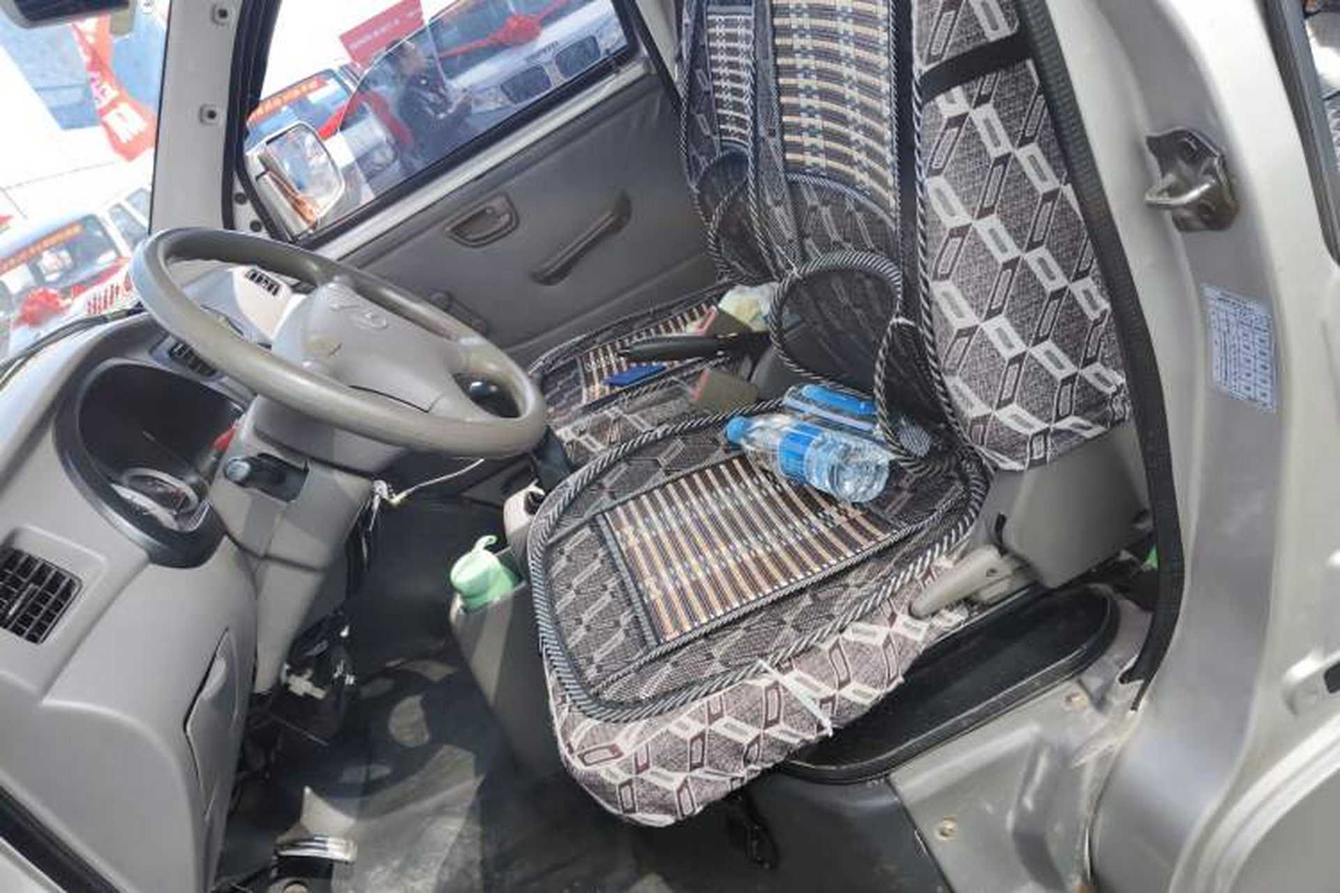 Used CHANGAN KAICHENG Star 2 2012 1.0L Base Version JL466Q9 Left Front Seat