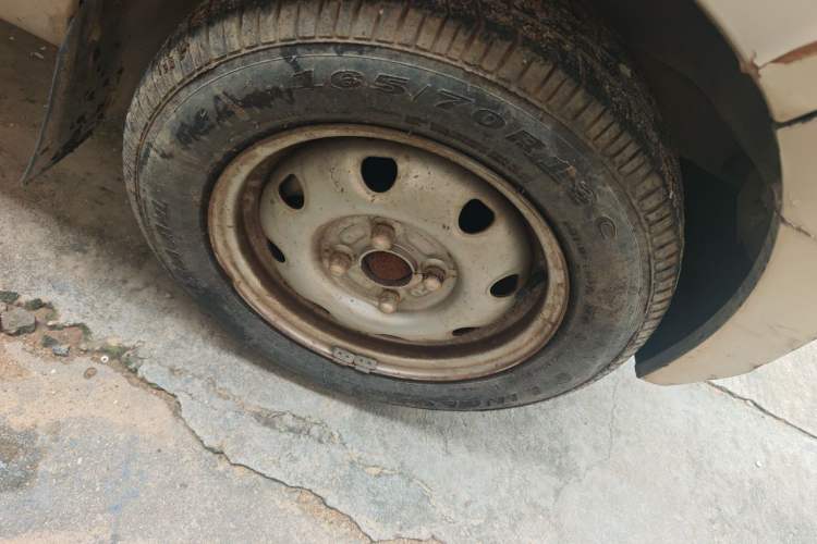 Used CHANGAN KAICHENG Star 2 2012 1.0L Base Version JL466Q9 Right Front Wheel Hub