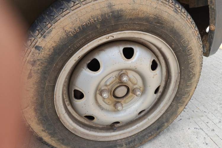 Used CHANGAN KAICHENG Star 2 2012 1.0L Base Version JL466Q9 Right Front Wheel Hub