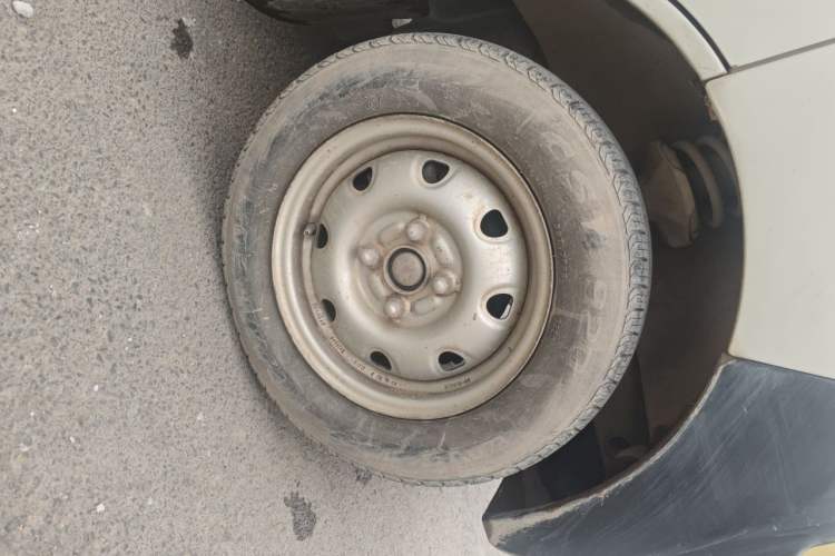 Used CHANGAN KAICHENG Star 2 2012 1.0L Base Version JL466Q9 Right Front Wheel Hub