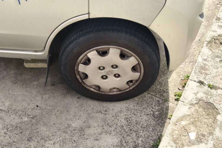 Used CHANGAN KAICHENG Star 2  Right Front Wheel Hub