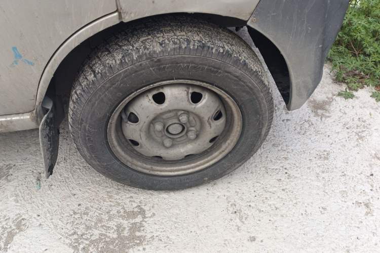 Used CHANGAN KAICHENG Star 2 2012 1.0L Base Version JL466Q9 Right Front Wheel Hub