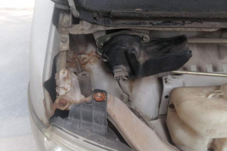 Used CHANGAN KAICHENG Star 2 2012 1.0L Base Version JL466Q9 Engine Bay Right