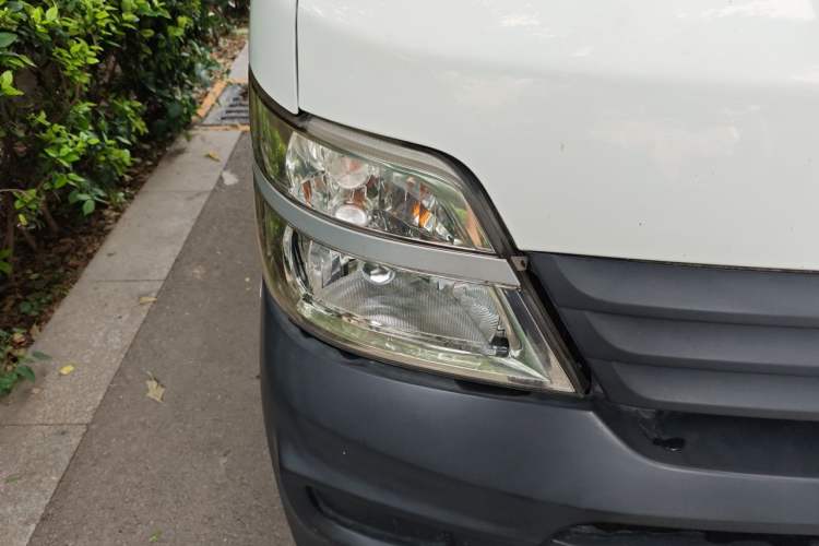 Used CHANGAN KAICHENG Star 2 2012 1.0L Value Edition JL465QH Right Front Headlight