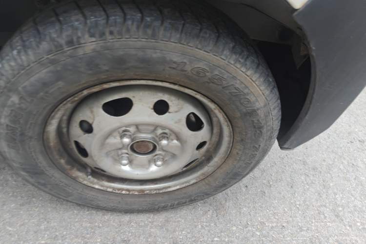 Used CHANGAN KAICHENG Star 2 2012 1.0L Base Version JL466Q9 Right Front Wheel Hub