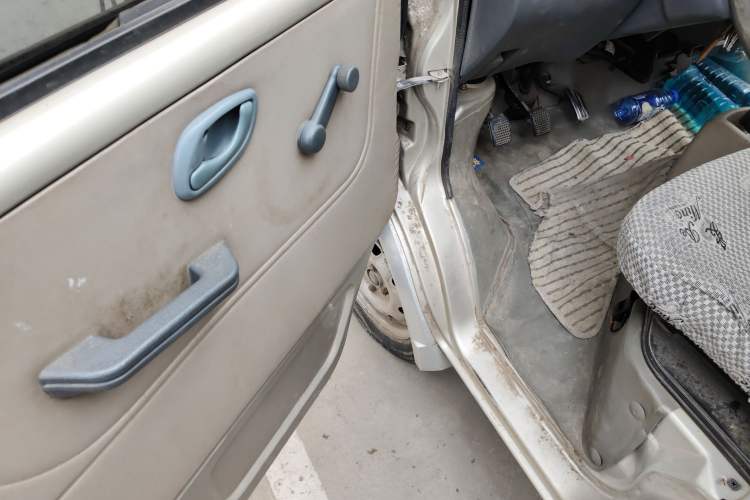 Used CHANGAN KAICHENG Star 2009 1.0L-SC6363B-JL465Q Driver Seat