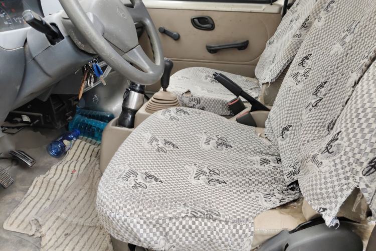 Used CHANGAN KAICHENG Star 2009 1.0L-SC6363B-JL465Q Left Front Seat