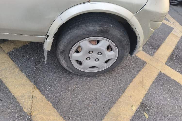 Used CHANGAN KAICHENG Star 2009 1.0L-SC6363B4-JL465Q Right Front Wheel Hub