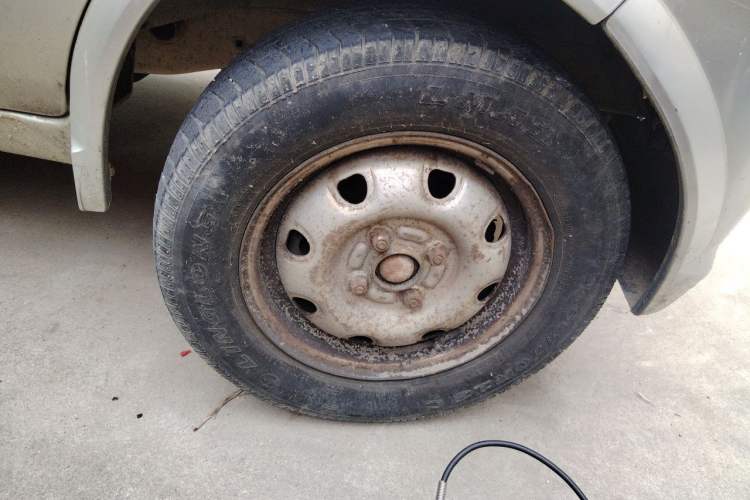 Used CHANGAN KAICHENG Star 2009 1.0L-SC6363B4-JL465Q Right Front Wheel Hub