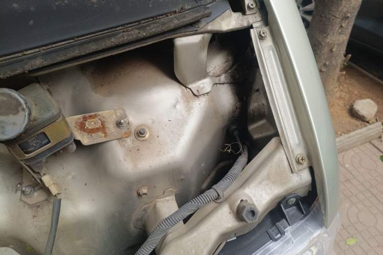 Used CHANGAN KAICHENG Star 2009 1.0L-SC6363B-JL465Q Engine Bay Left