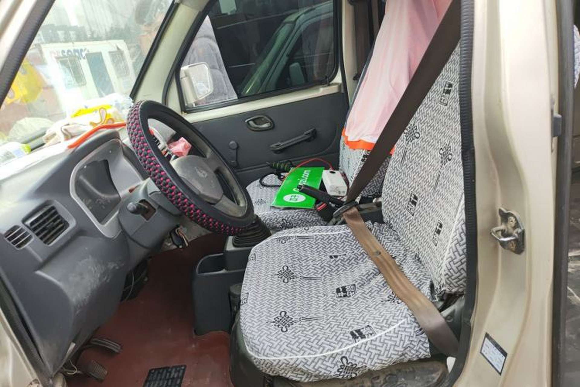 Used CHANGAN KAICHENG Star 2009 1.0L-SC6363B-JL465Q Left Front Seat
