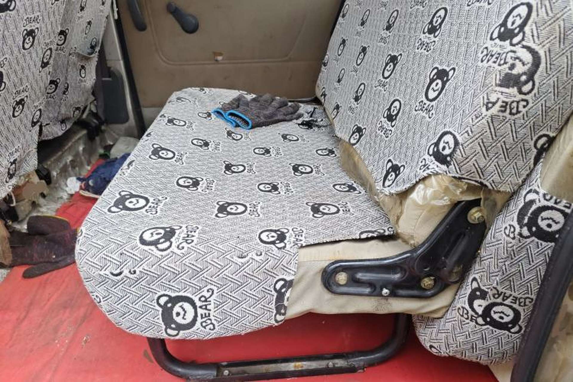 Used CHANGAN KAICHENG Star 2009 1.0L-SC6363B4-JL465Q Left Rear Seat