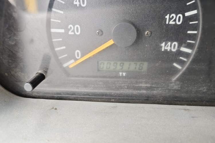 Used CHANGAN KAICHENG Star 2009 1.0L-SC6363B4-JL465Q Odometer Close Up