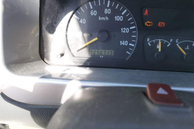 Used CHANGAN KAICHENG Star 2009 1.0L-SC6363B4-JL465Q Odometer Close Up