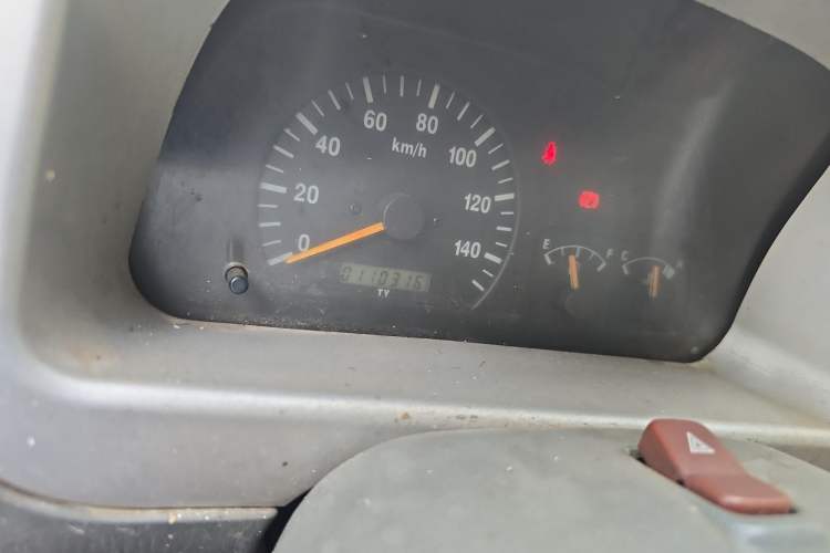 Used CHANGAN KAICHENG Star 2009 1.0L-SC6363B-JL465Q Odometer Close Up