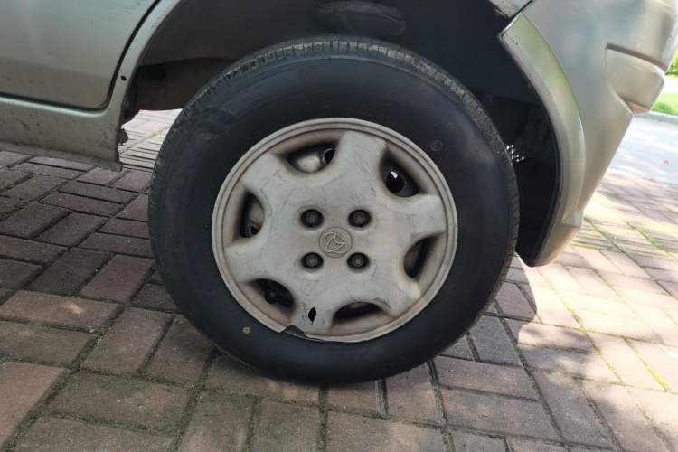 Used CHANGAN KAICHENG Star 2009 1.0L SC6363B4YJL466Q9 Right Front Wheel Hub