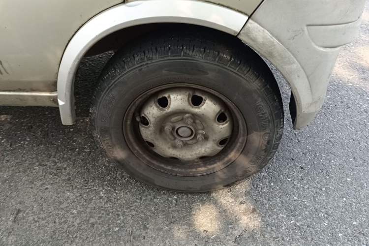 Used CHANGAN KAICHENG Star 2009 1.0L-SC6363B4-JL465Q Right Front Wheel Hub