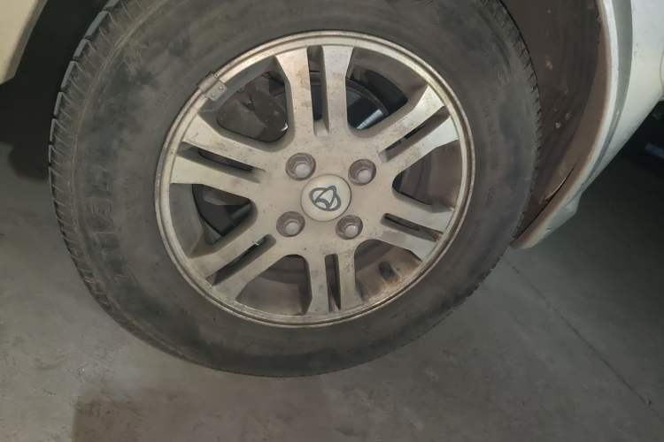 Used CHANGAN KAICHENG Star 2009 1.0L SC6363B4YJL466Q9 Right Front Wheel Hub