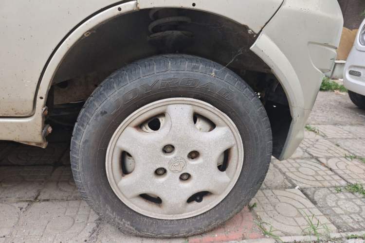 Used CHANGAN KAICHENG Star 2009 1.0L-SC6363B4-JL465Q Right Front Wheel Hub