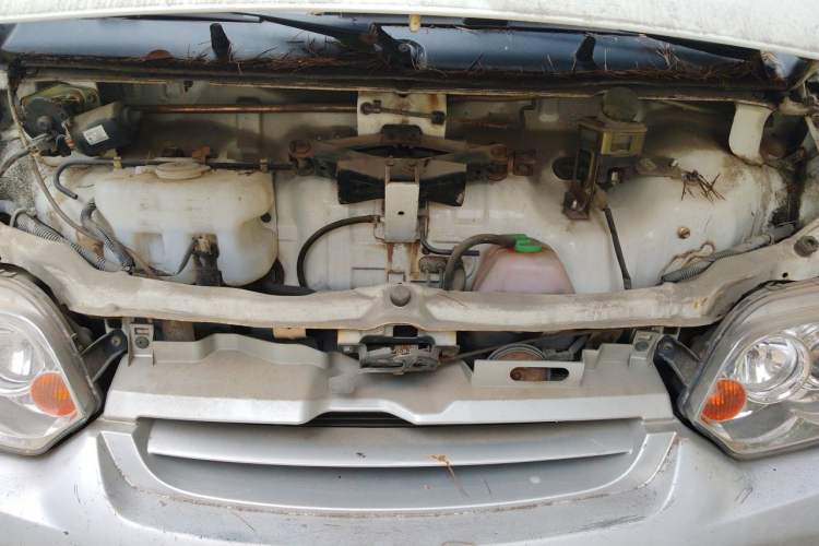 Used CHANGAN KAICHENG Star 2009 1.0L-SC6363B4-JL465Q Engine Bay