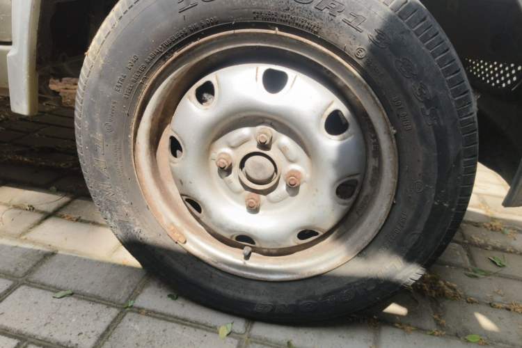 Used CHANGAN KAICHENG Star 2009 1.0L SC6363B4YJL466Q9 Right Front Wheel Hub