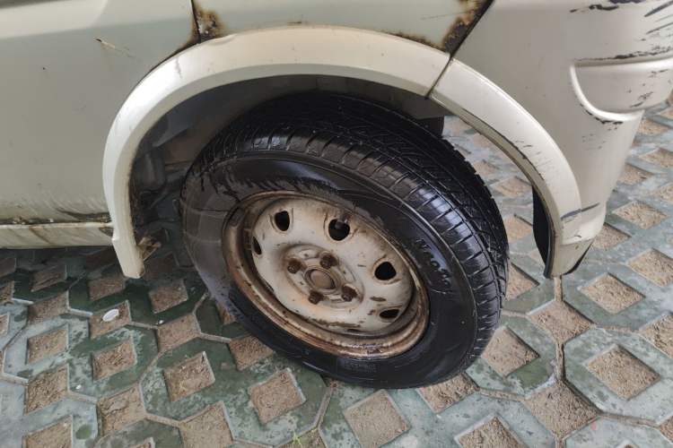 Used CHANGAN KAICHENG Star 2009 1.0L-SC6363BV3S-JL466Q Right Front Wheel Hub
