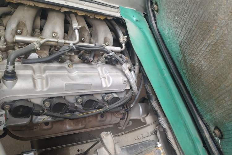Used CHANGAN KAICHENG Star 2013 1.2L New Changan Star Basic Version Engine Bay Left