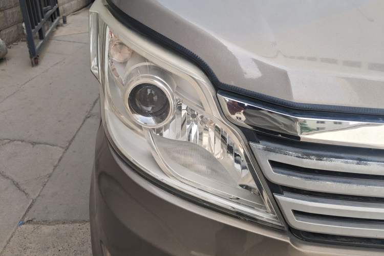 Used CHANGAN KAICHENG Star 2013 1.2L New Changan Star Basic Version Right Front Headlight