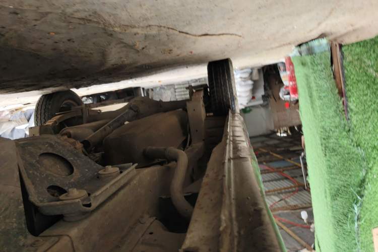 Used CHANGAN KAICHENG Star 2013 1.2L New Changan Star Basic Version Chassis Front Right