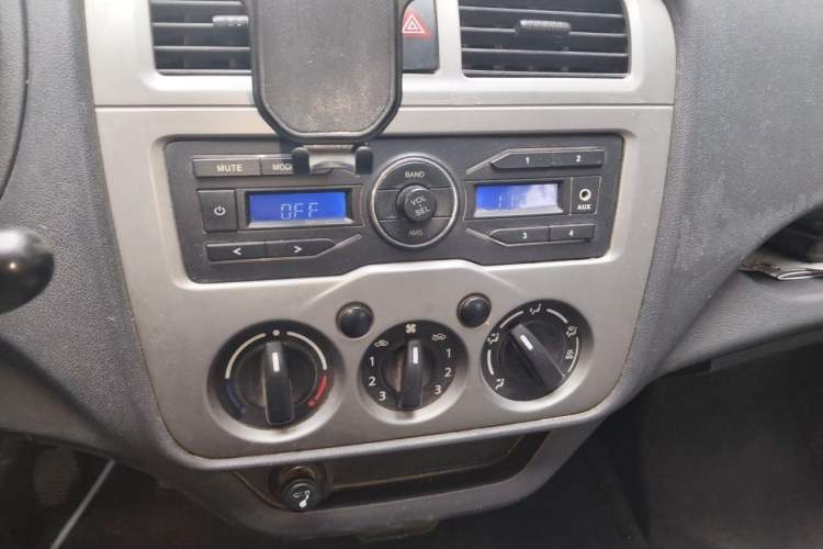 Used CHANGAN KAICHENG Star 2013 1.2L New Changan Star Basic Version Audio And AC Panel